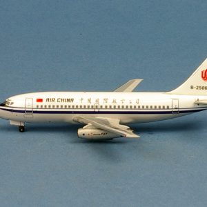 Air China Boeing 737-200 B-2506